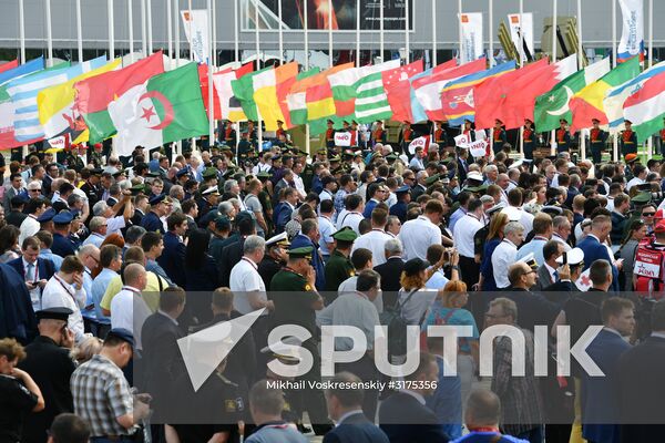 Army 2017 International Military-Technical Forum opens