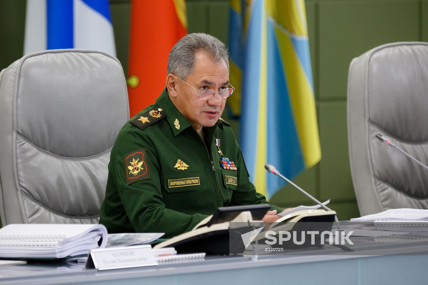 Minister of Defense Sergei Shoigu holds conference call with Russian