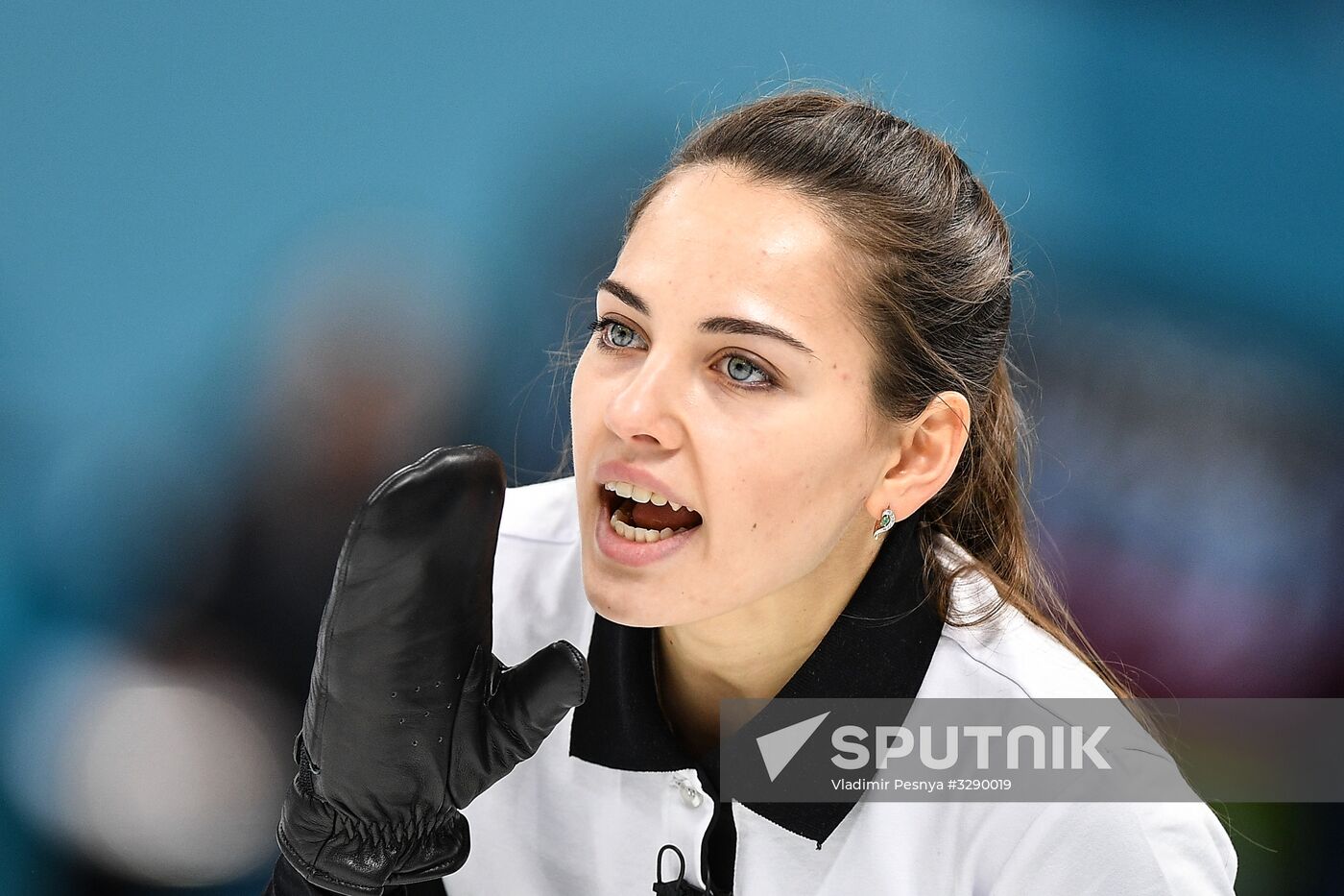 2018 Winter Olympics. Curling. Mixed doubles. US vs. Russia Sputnik
