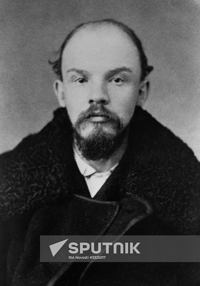 Vladimir Lenin Sputnik Mediabank vladimir-lenin-sputnik-mediabank