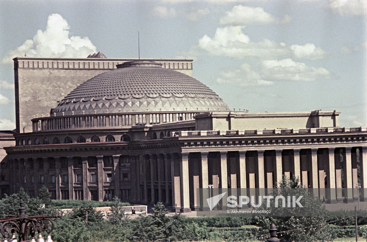 Opera and ballet theater in Novosibirsk Sputnik Mediabank