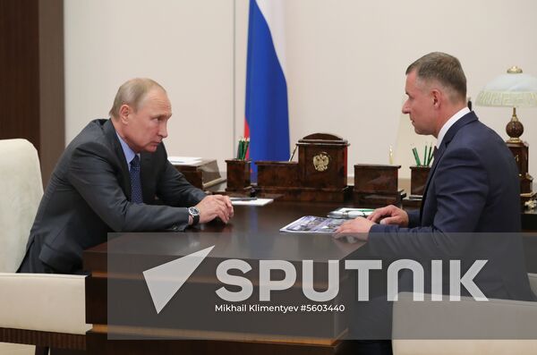 President Putin meets with Emergencies Minister Zinichev