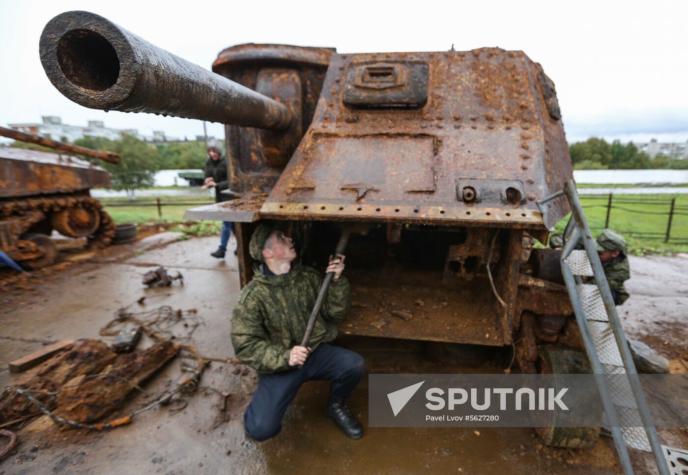 Russia WWII Tanks Restoration Sputnik Mediabank