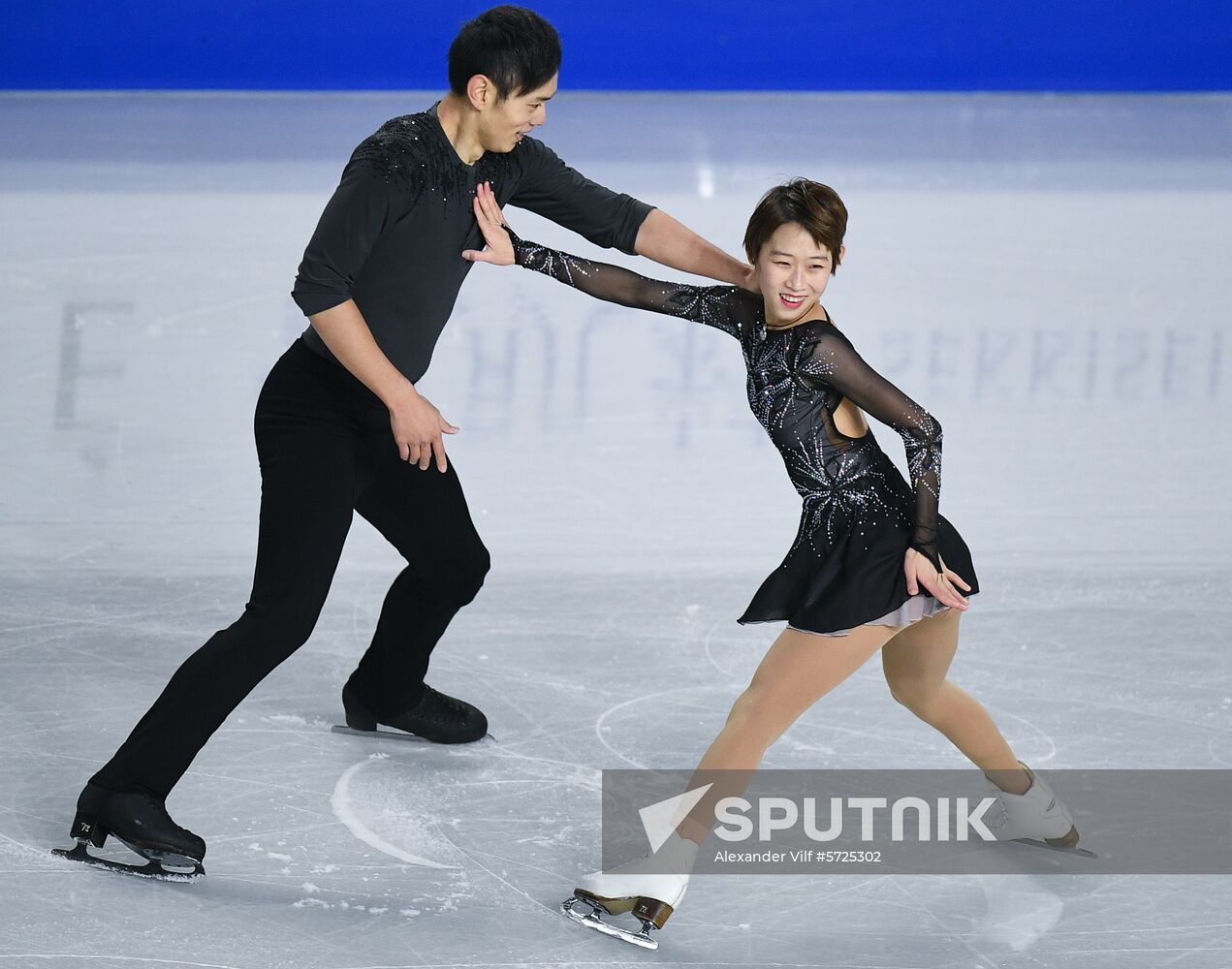 Canada Figure Skating Grand Prix Final Pairs Sputnik Mediabank