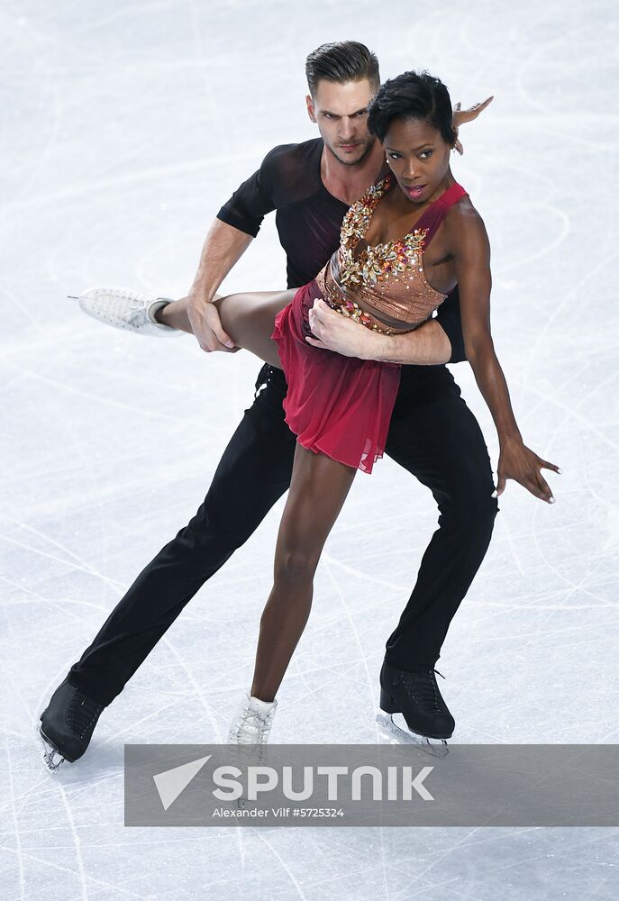 Canada Figure Skating Grand Prix Final Pairs Sputnik Mediabank