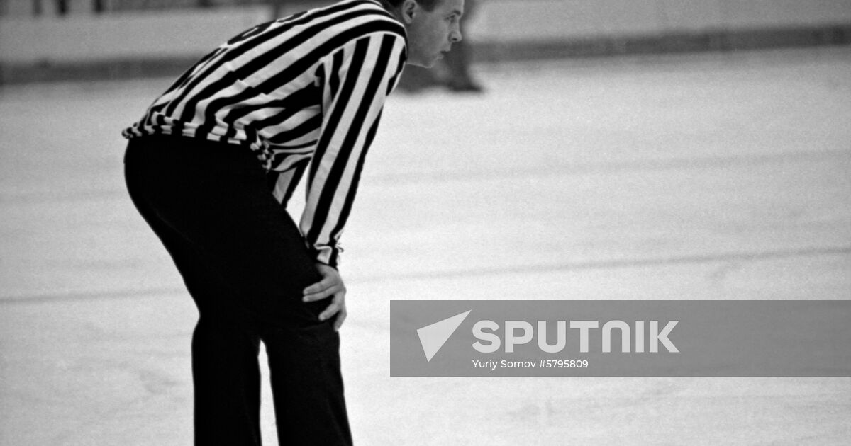 International hockey referee Yury Karandin Sputnik Mediabank