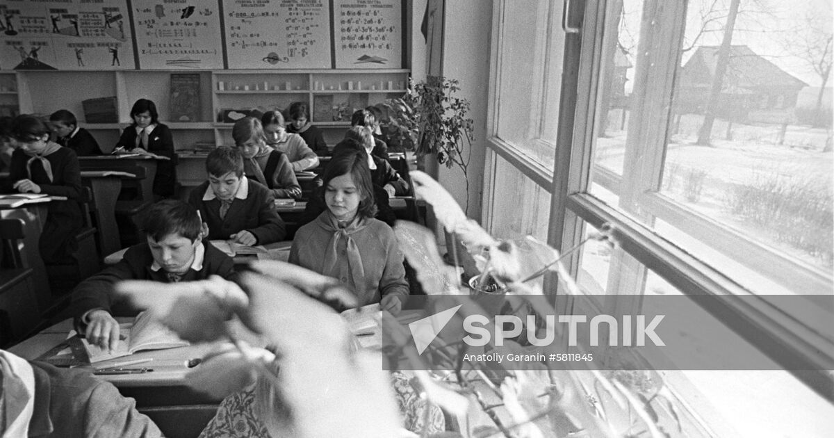 boarding-school-sputnik-mediabank