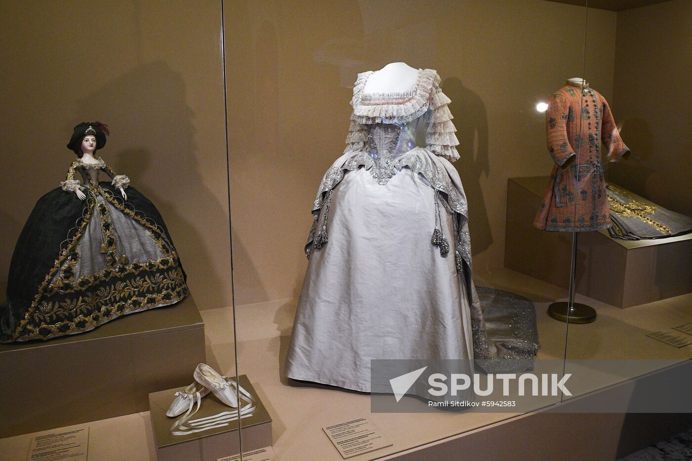 Russia Kremlin Museums Exhibition