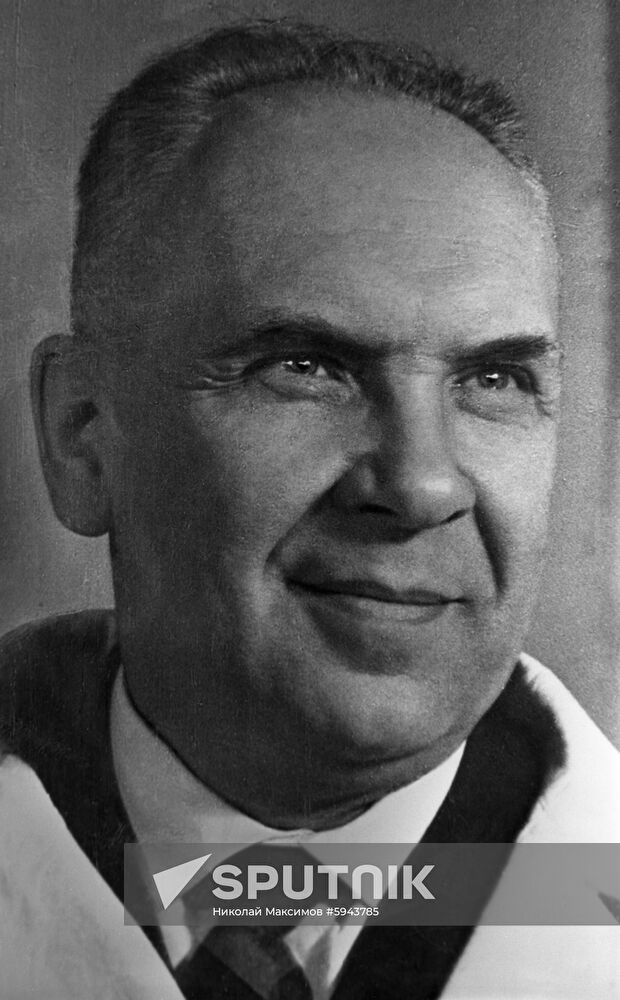Pathophysiologist Vladimir Negovsky