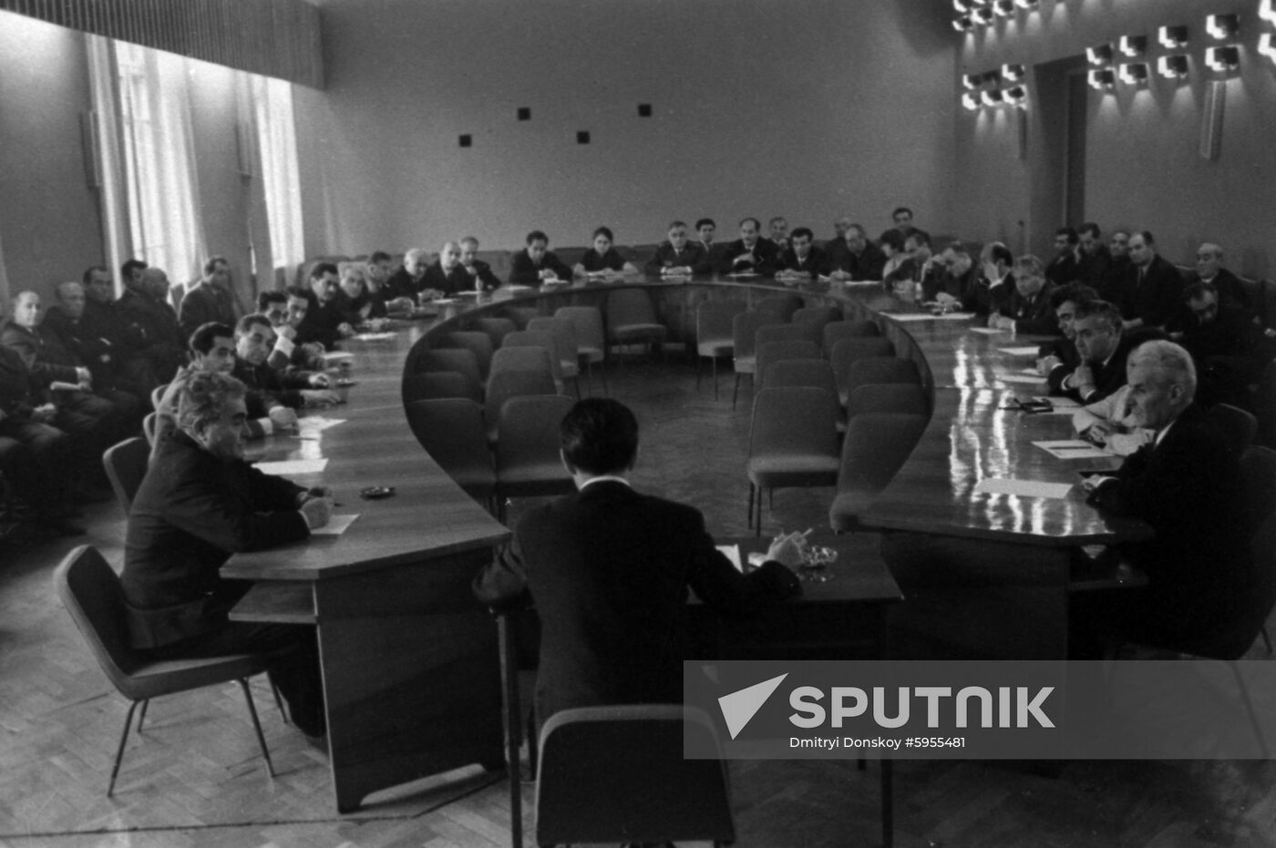 Meeting of Yerevan City Council's Executive Committee