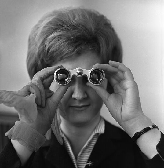 Theater binoculars