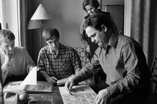 Moscow Railway locomotive driver Vladimir Rezchikov