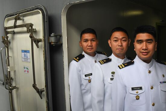 Russia Philippines Ship