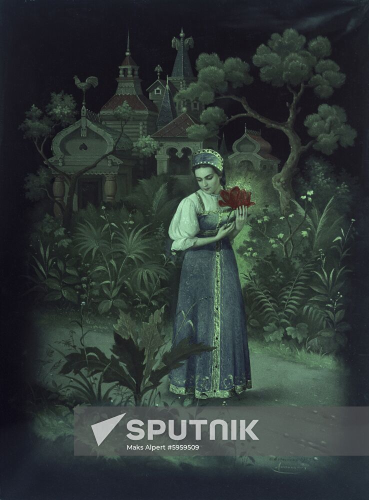 Fedoskino lacquer miniature