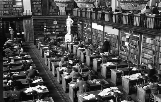Saltykov-Shchedrin State Public Library in Leningrad