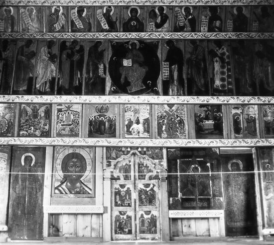 Iconostasis of Transfiguration Church in Kizhi