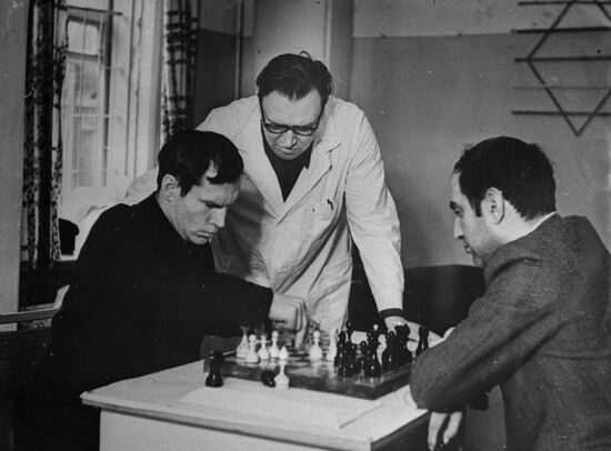 Psychoanalyst Vladimir Raikov