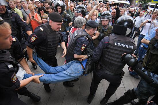Russia Moscow Parliament Elections Protests