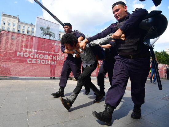 Russia Moscow Parliament Elections Protests