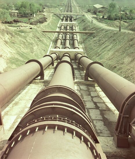Siphon in Vakhsh Valley