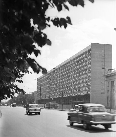 Residential building in Leningradsky Prospekt in Moscow