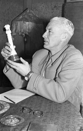 Soviet film director Roman Karmen