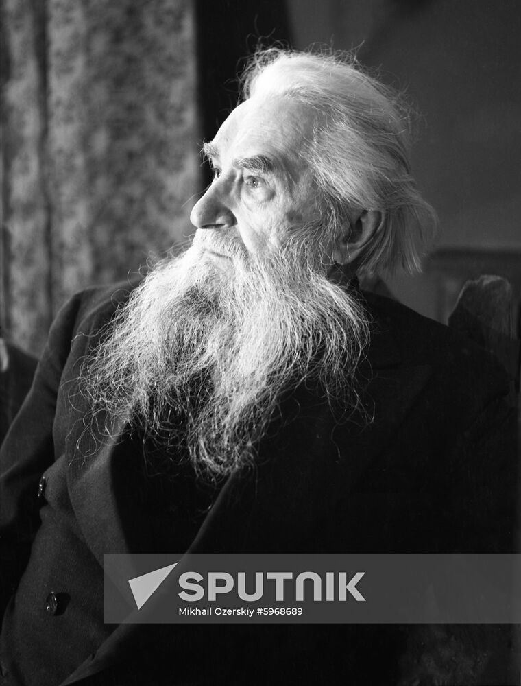 Sculptor Sergei Konyonkov