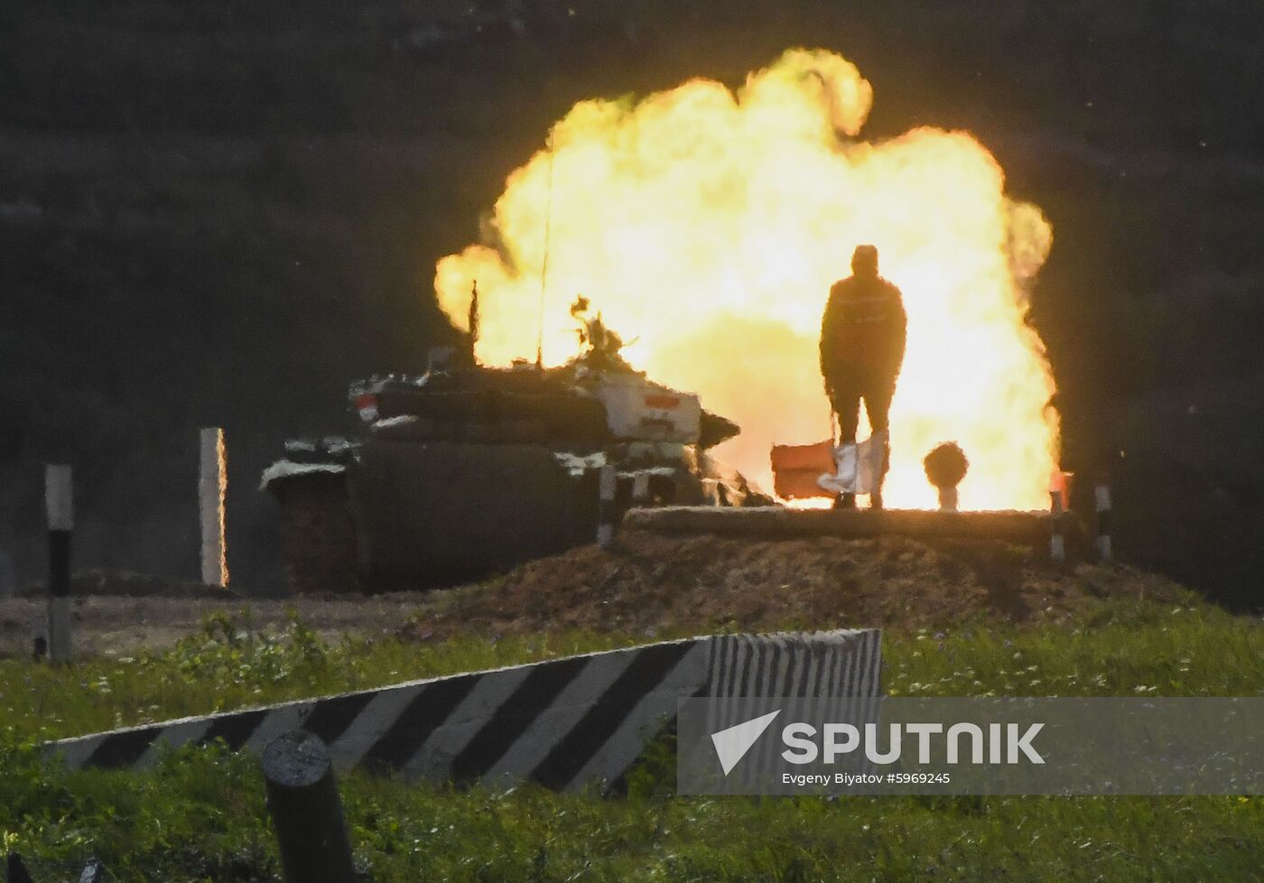 Russia Army Games Tank Biathlon