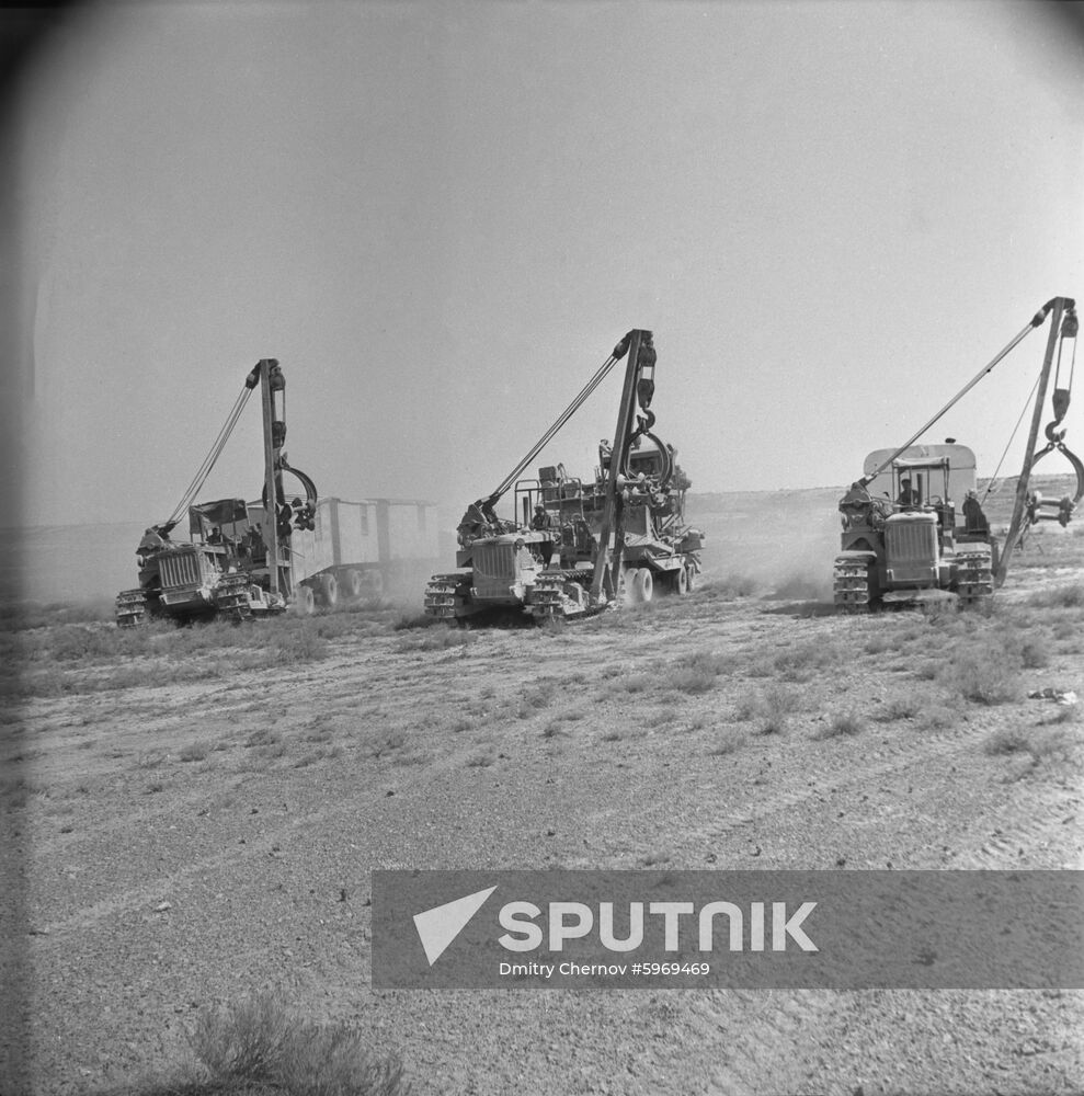 Central Asia - Center main gas pipeline under construction