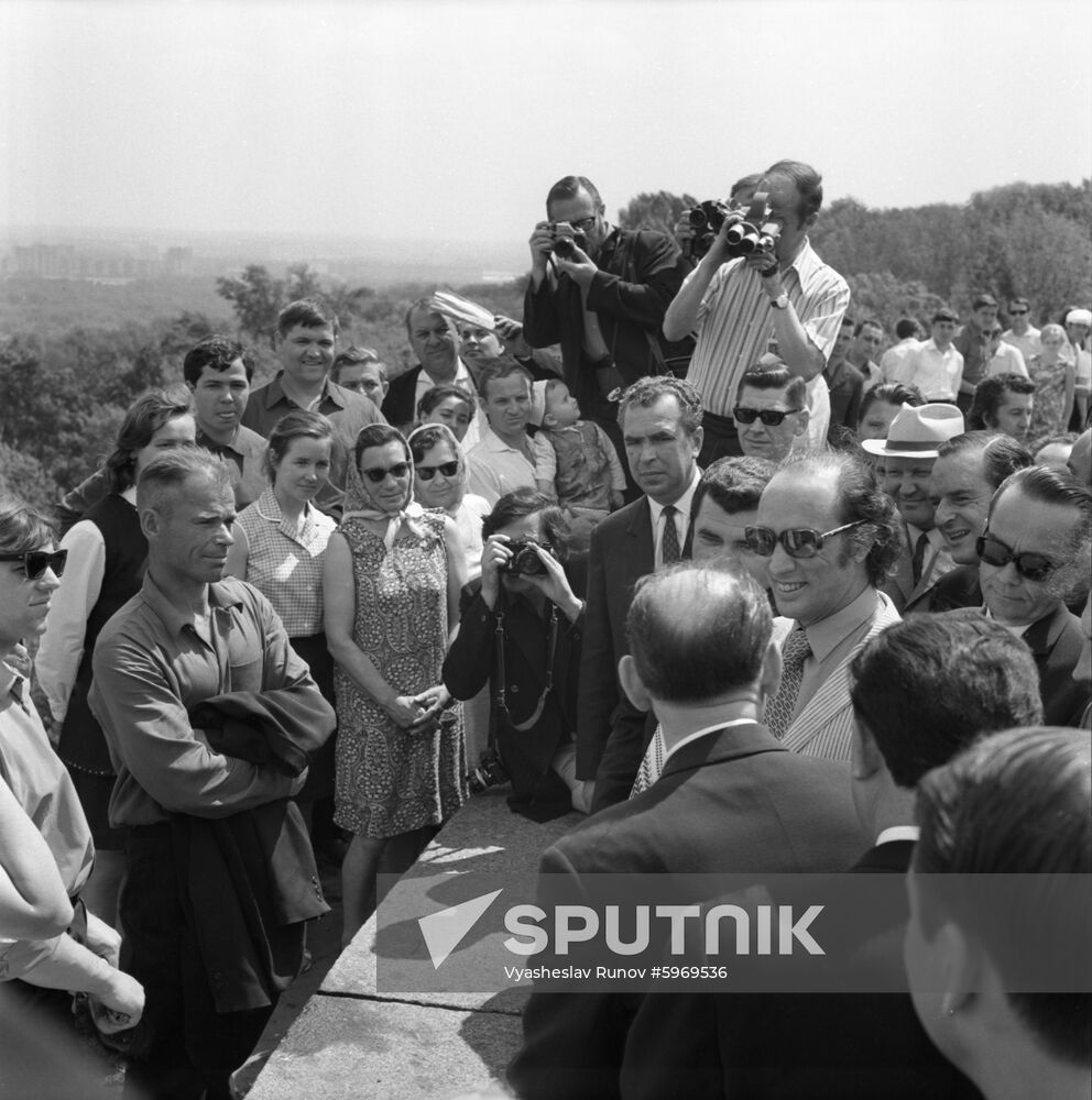 Canadian Prime Minister Pierre Trudeau visits USSR