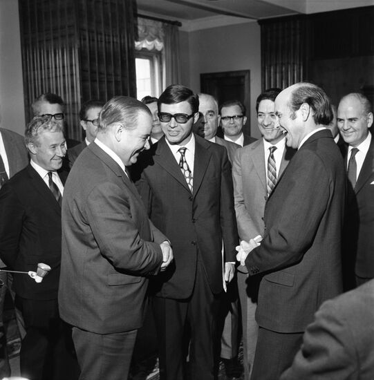 Ceremony to sign USSR-Argentina trade agreement