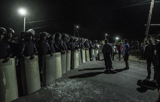 Kyrgyzstan Ex-president Detention