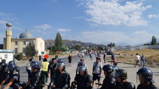 Kyrgyzstan Ex-president Detention