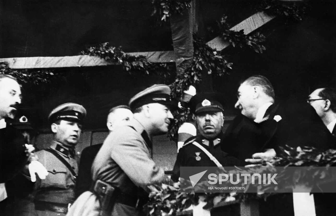 Soviet delegation visits Turkey