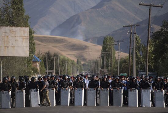 Kyrgyzstan Ex-president Detention 