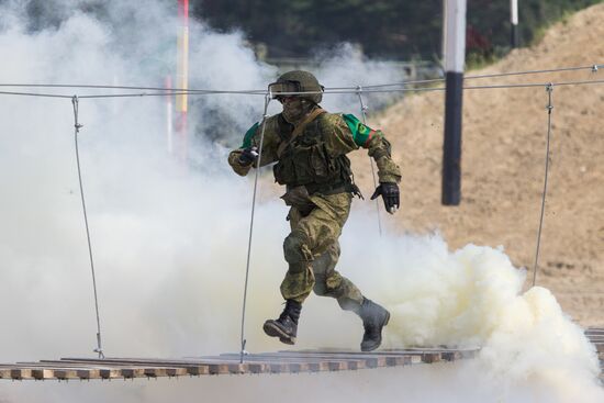 Russia Army Games Safe Route