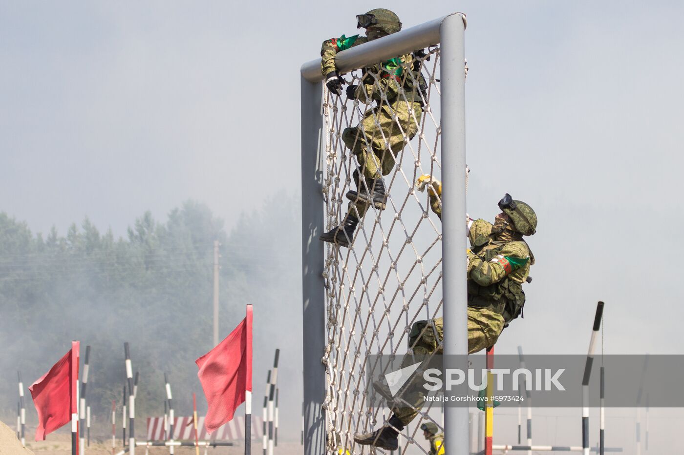 Russia Army Games Safe Route