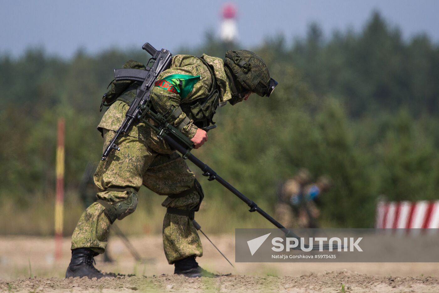 Russia Army Games Safe Route