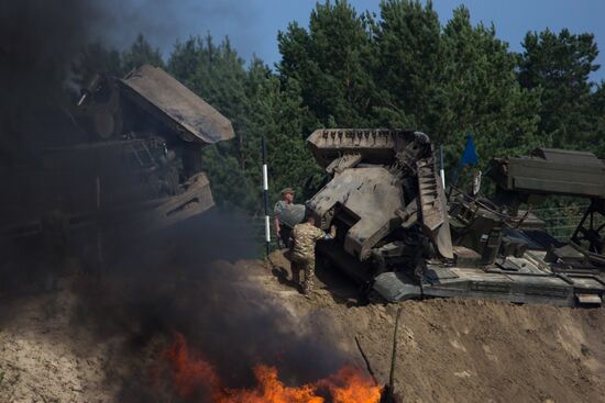 Russia Army Games Safe Route