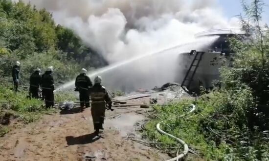 Russia River Motorboat Fire