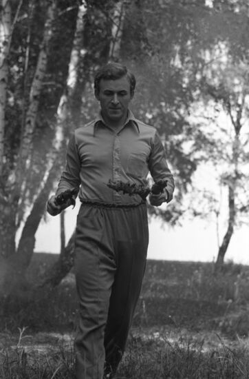 Soviet sprint athlete Valery Borzov