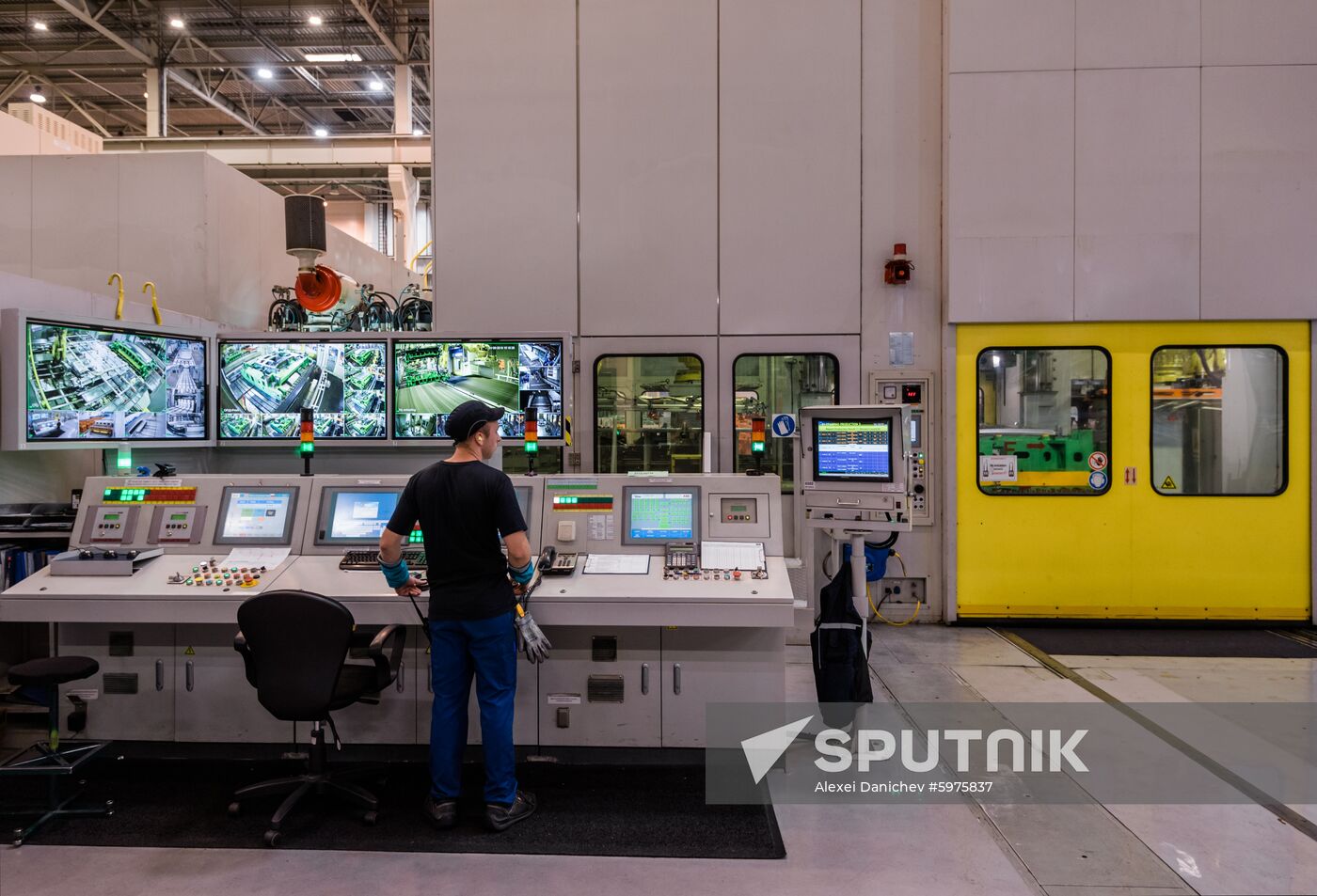 Russia Car Plant