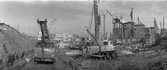 Construction of Lebedinsky Mining and Processing Integrated Works