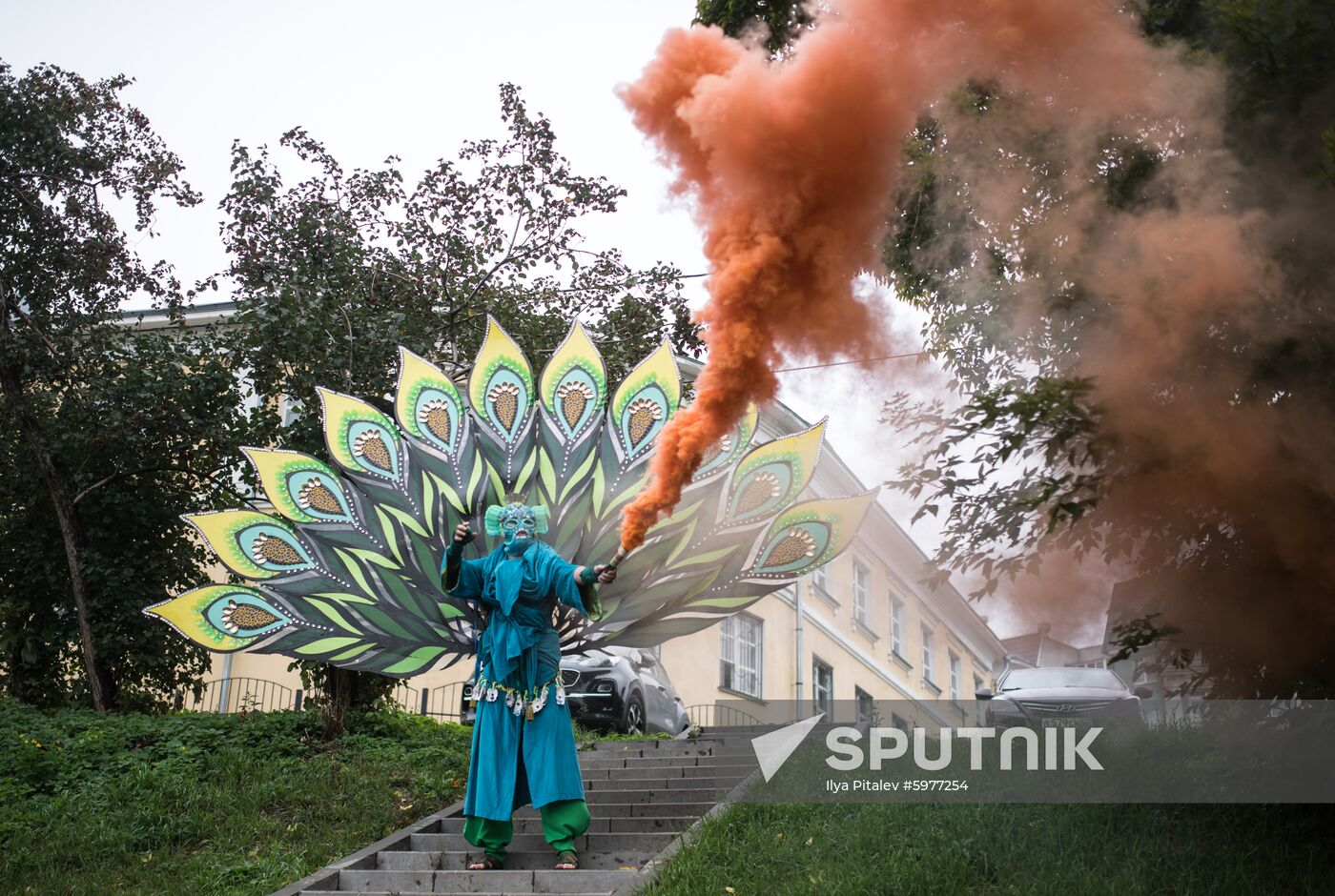 Russia Street Theatre Show