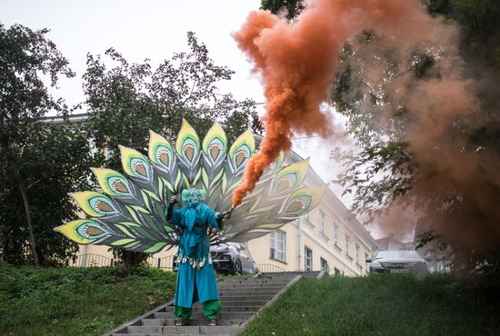 Russia Street Theatre Show