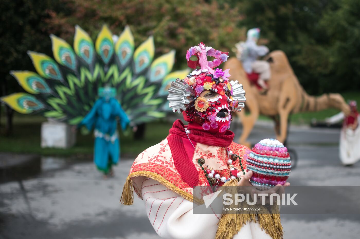 Russia Street Theatre Show