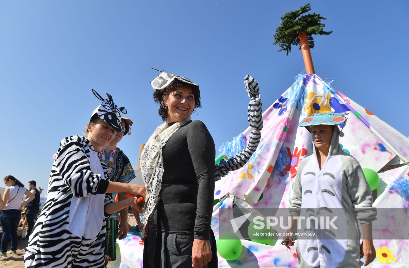Russia Floating Crafts Show