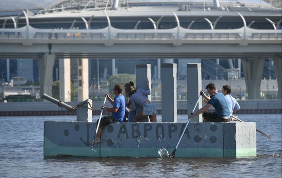 Russia Floating Crafts Show