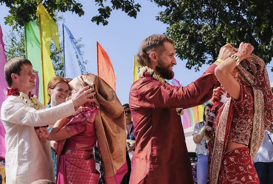 Russia Indian Wedding