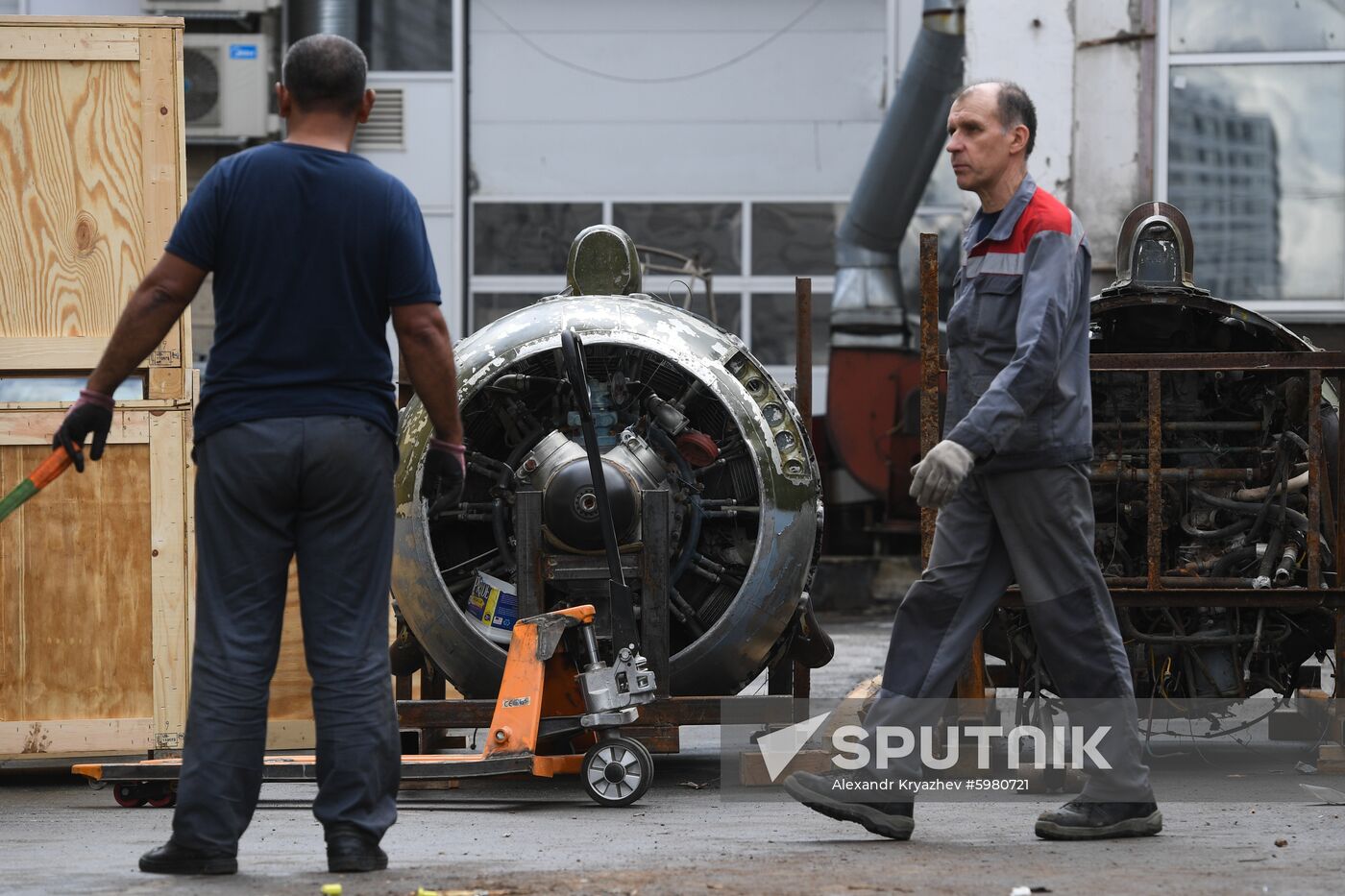 Russia WWII Aircraft Restoration